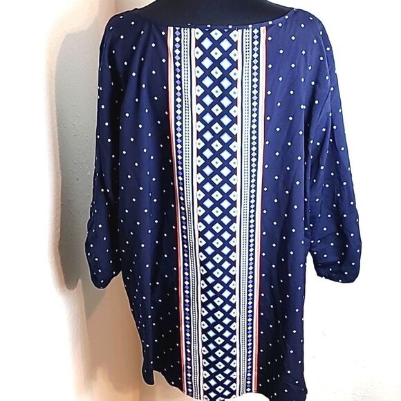 Croft & Barrow Navy Top w/ White Dots & Colorful Designs Down Center, Size 2X - Picture 5 of 7